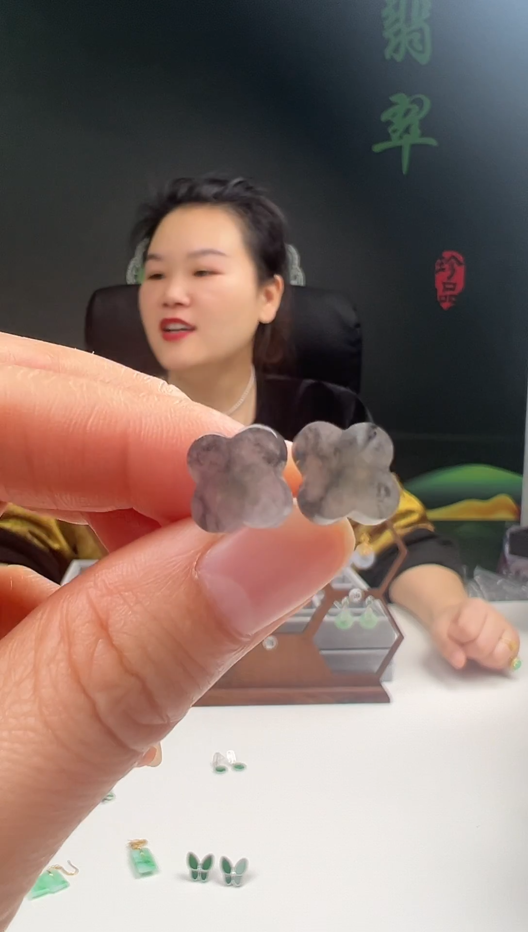 18K金镶嵌翡翠耳饰001