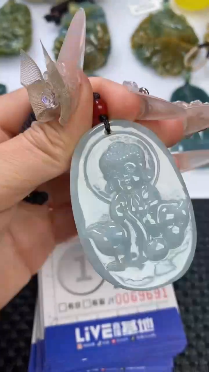 【闪购商品】翡翠颈饰未镶嵌1111111111111111