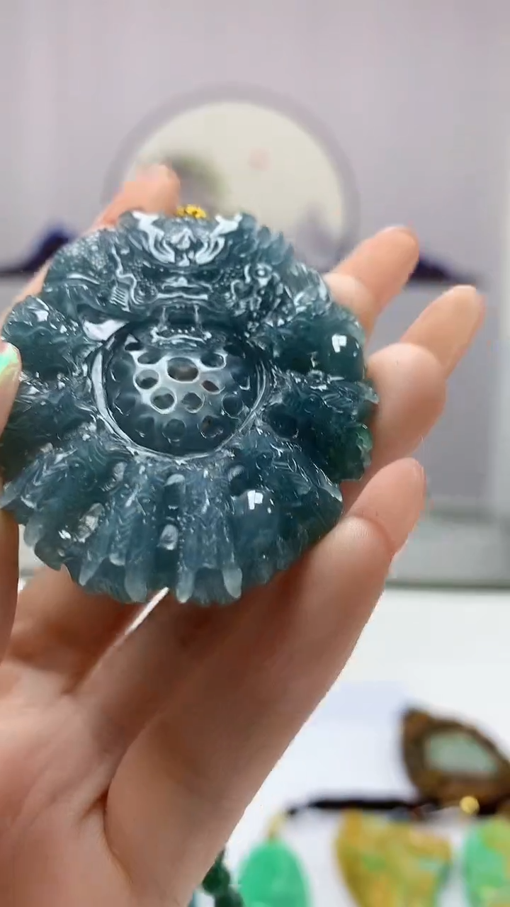 【闪购商品】定制翡翠未镶嵌5152DD-毛货挂件105