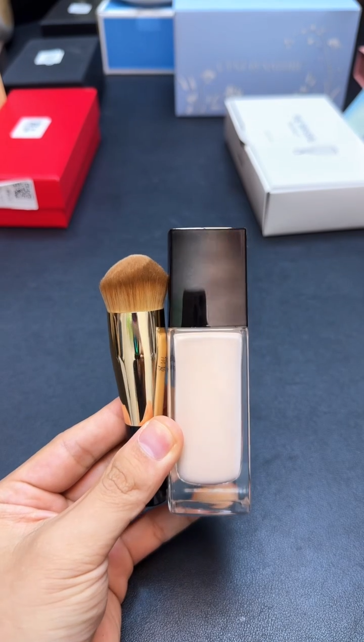 瓷片全新正品一件不留@@WR87