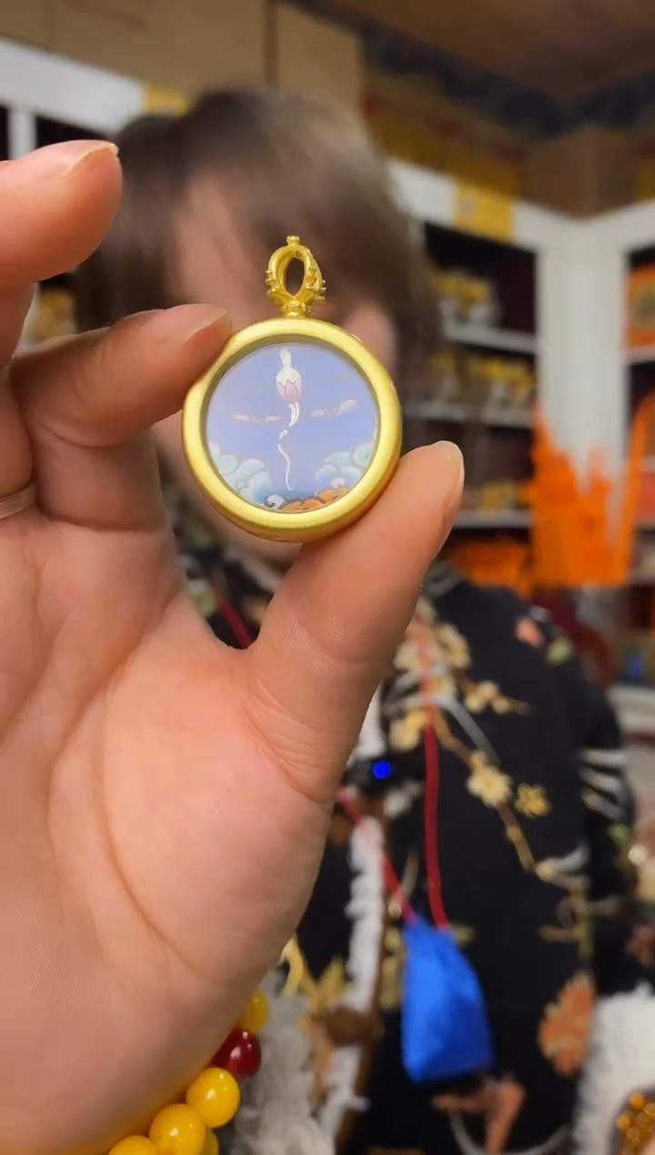 【闪购商品】泥塑虚空-与实物略有差异介意者慎拍