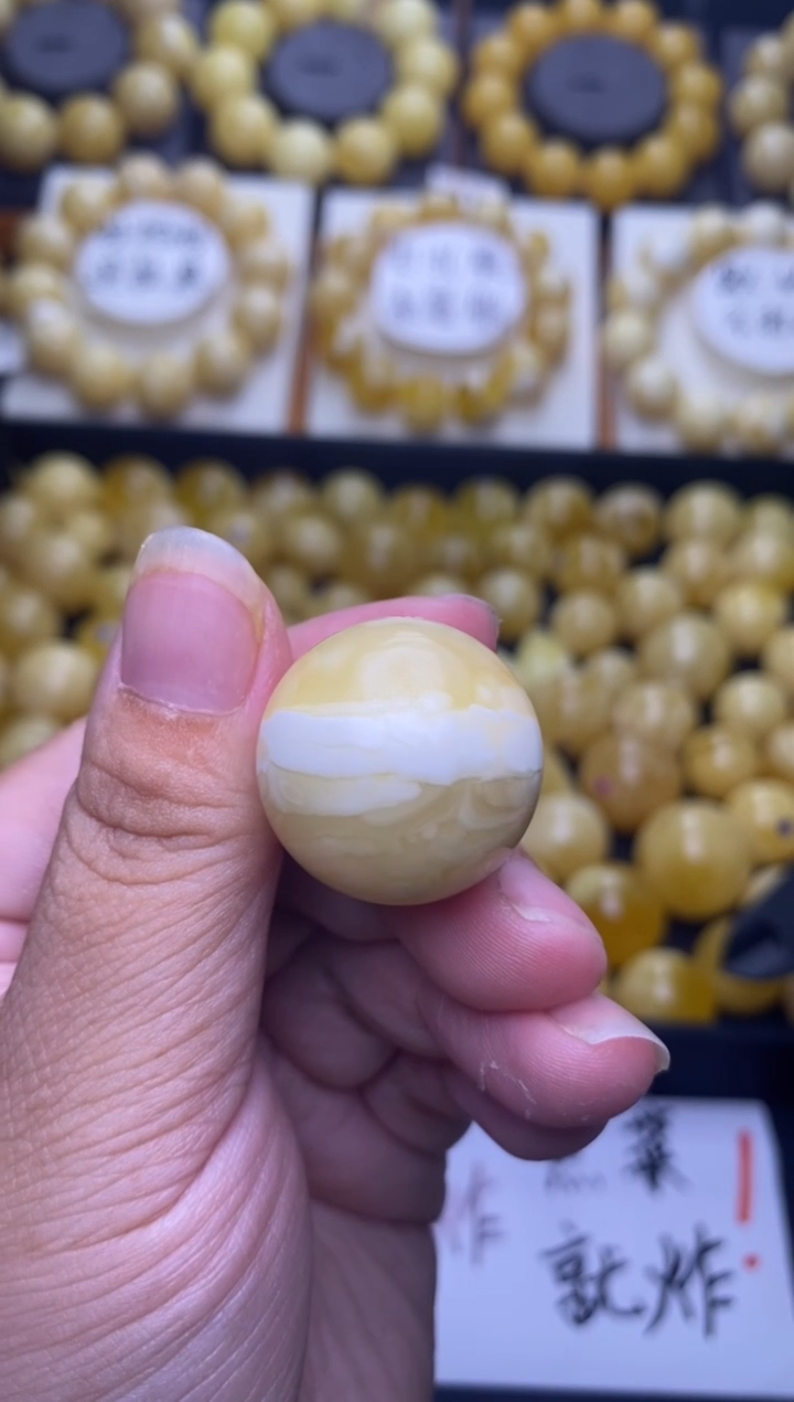 裸石琥珀未镶嵌流**丈大小姐珠宝严选111