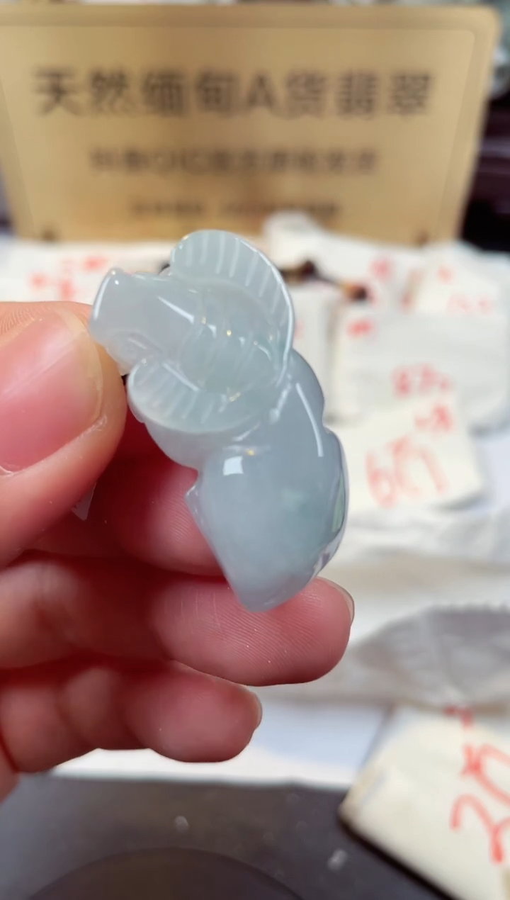 【闪购商品】翡翠颈饰未镶嵌天然缅甸翡翠A货