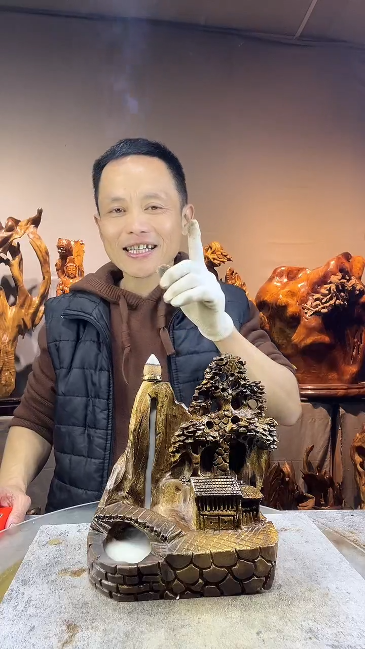 金丝楠澄****衫小叶桢楠随行摆件30