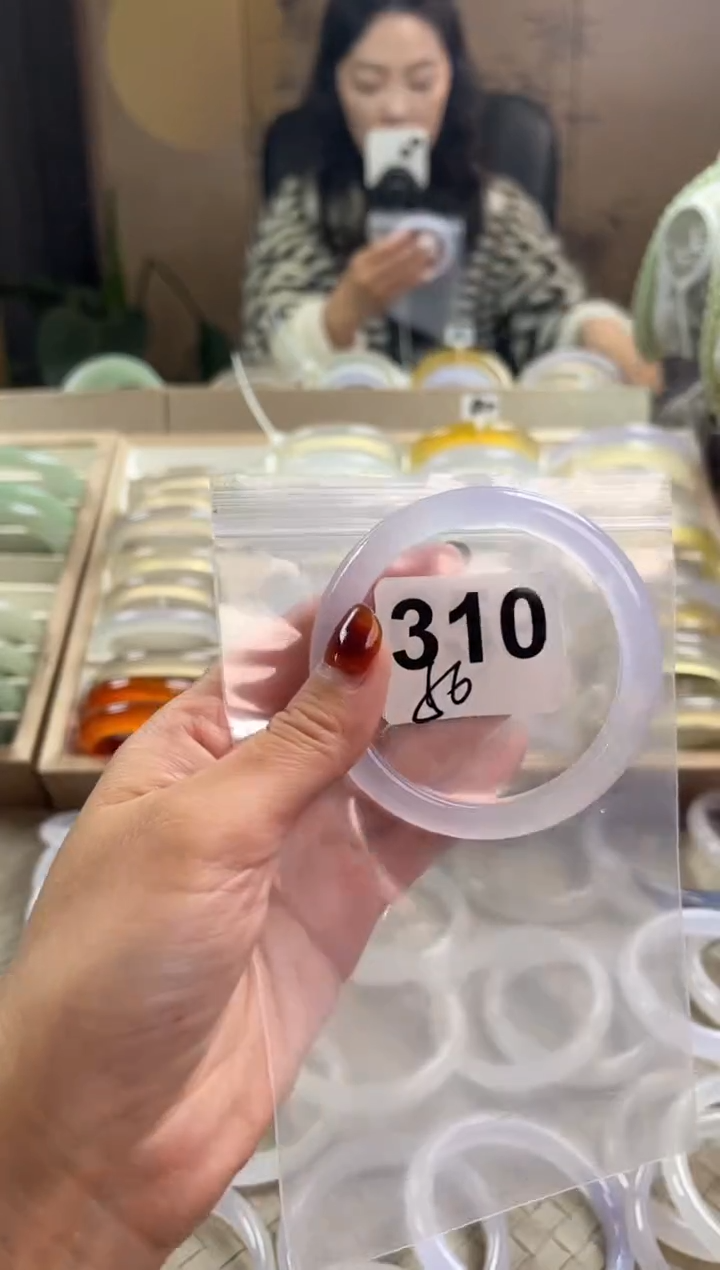 手镯玛瑙/玉髓未镶嵌310