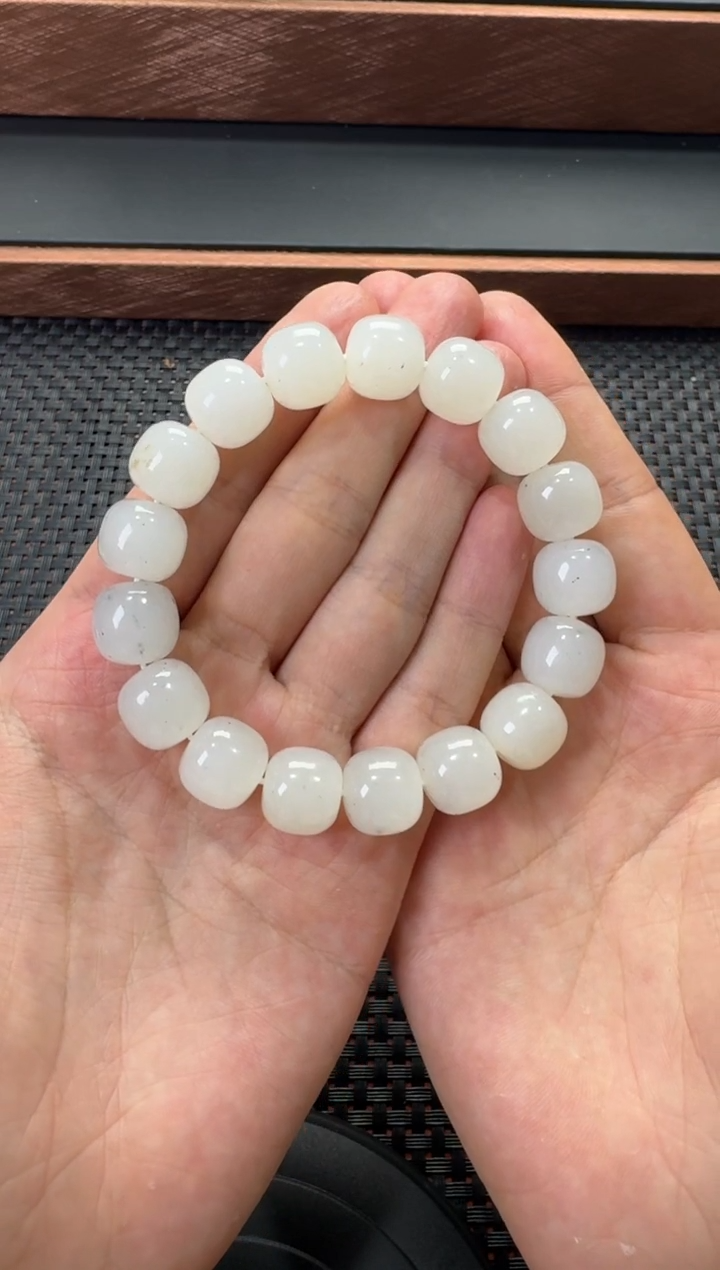 未镶嵌手串和田玉黑山卡12