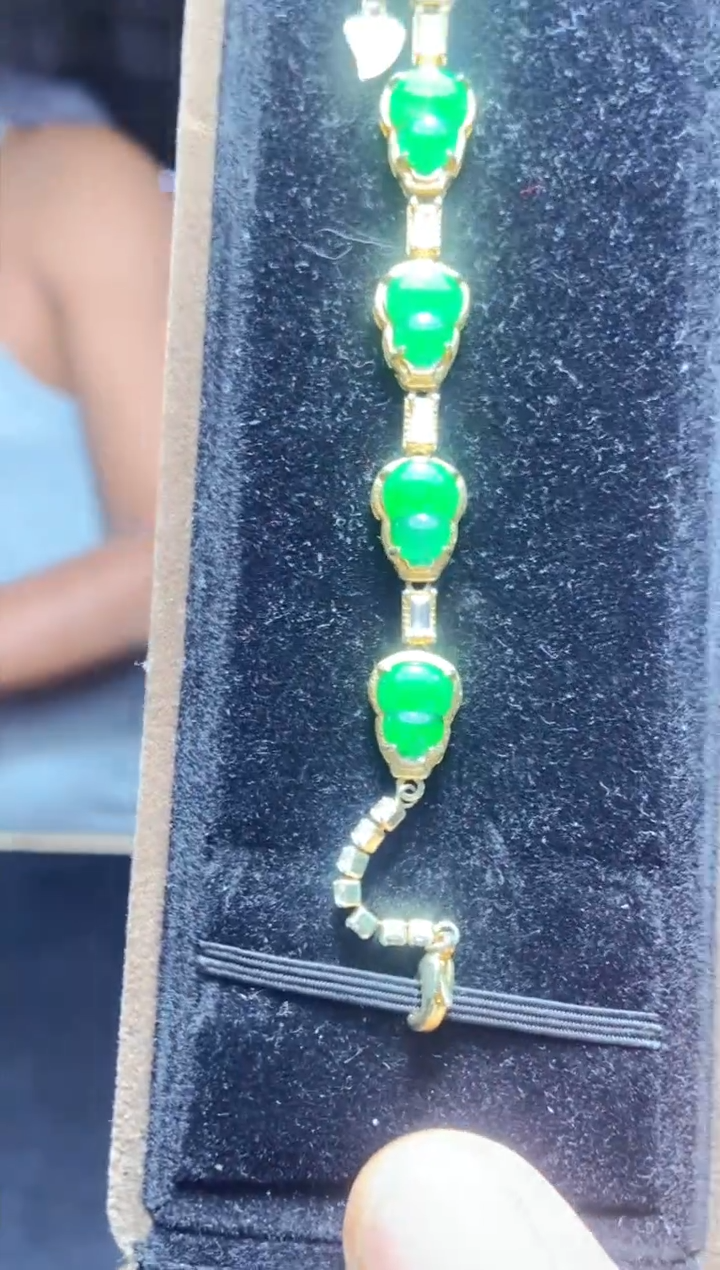 【闪购商品】定制翡翠未镶嵌多样性发货0582109813