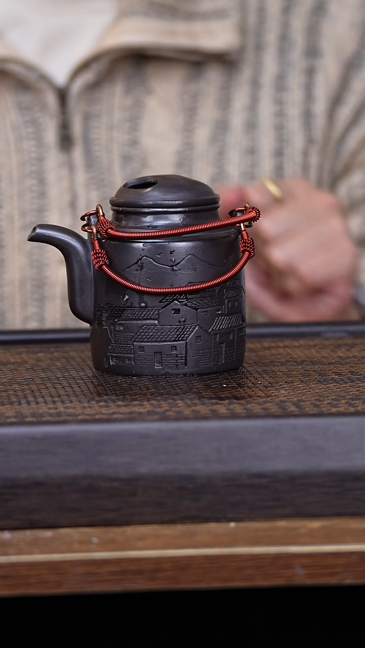 【闪购商品】紫砂茶壶456879312546789