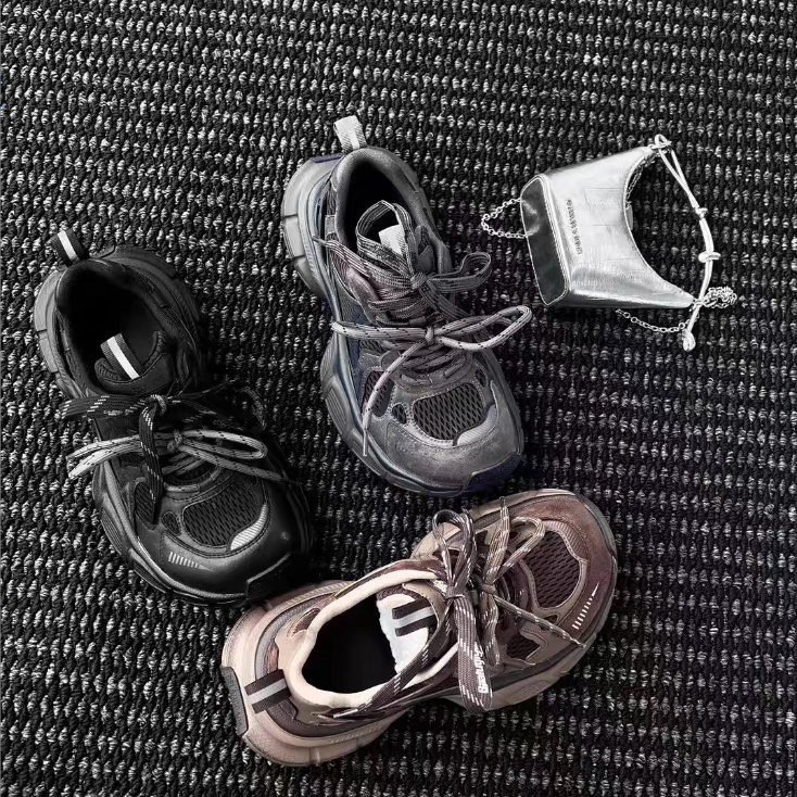 【琴】欧货轻便增高老爹鞋女2025新款秋季休闲运动鞋超火厚底跑步鞋