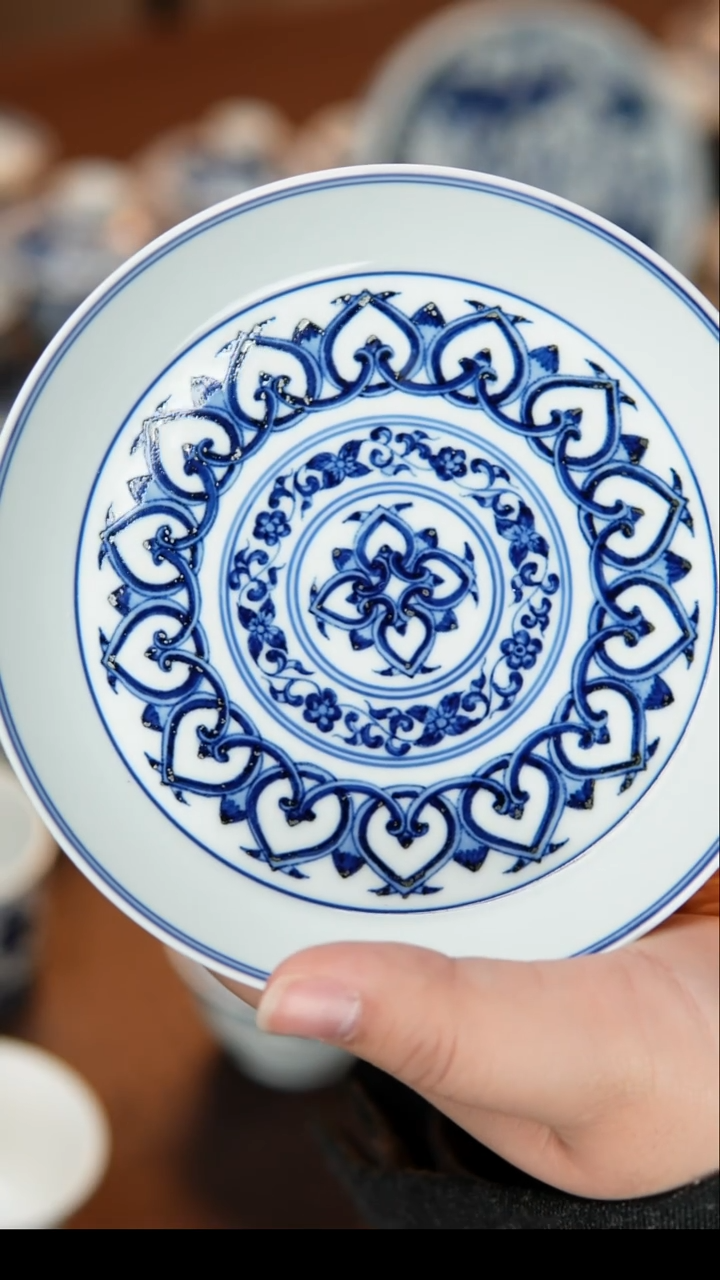 其他陶瓷宝象纹理小壶承