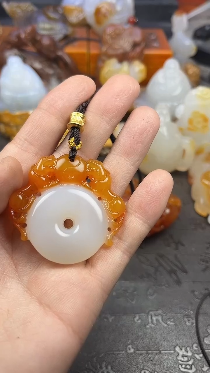 【闪购商品】玛瑙/玉髓吊坠未镶嵌1