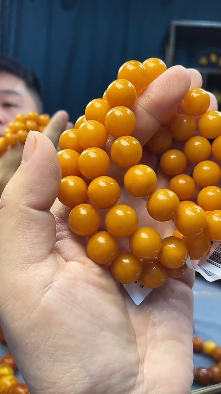 手串琥珀未镶嵌蜜蜡圆珠手串（多样性发其一）