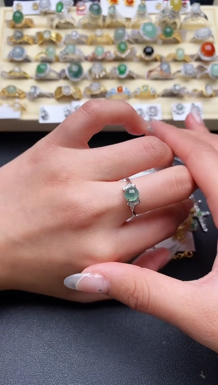 【闪购商品】翡翠戒指银S925镶嵌55555555+6
