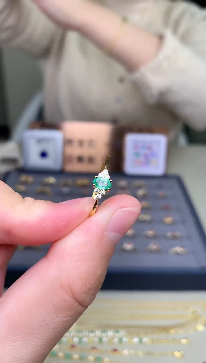 【闪购商品】祖母绿戒指银S925镶嵌戒指