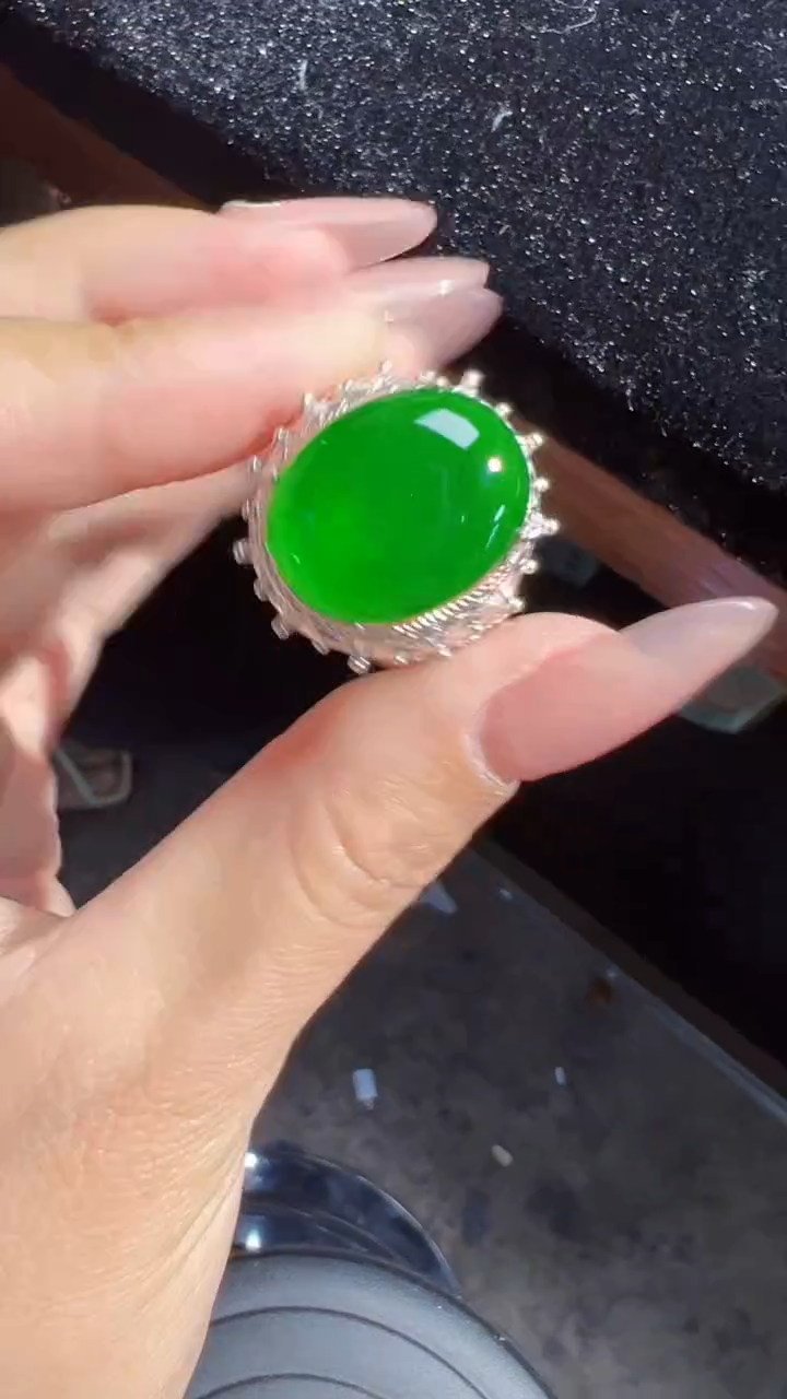 【闪购商品】定制翡翠未镶嵌蛋面1