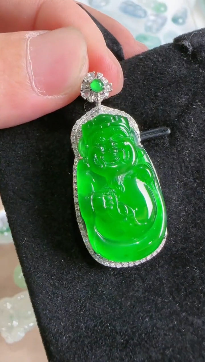 【闪购商品】翡翠吊坠(不含链)18K金镶嵌··