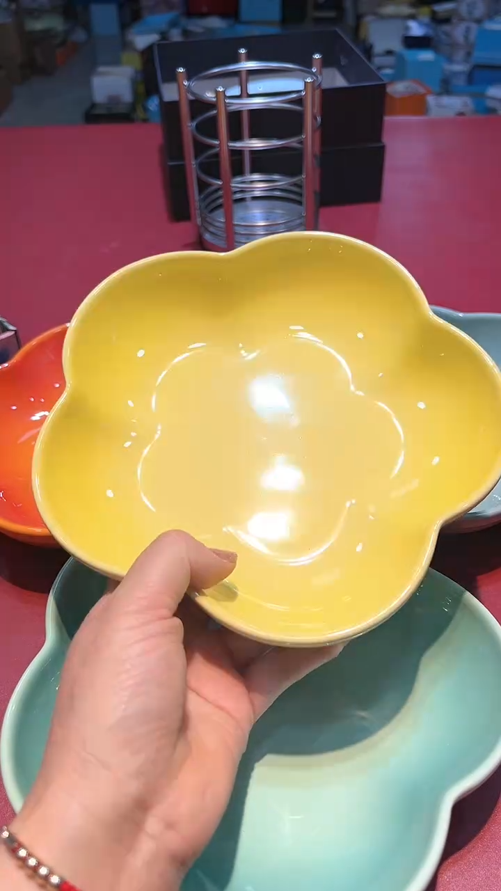 【闪购商品】瓷片锅碗瓢盆一件不剩