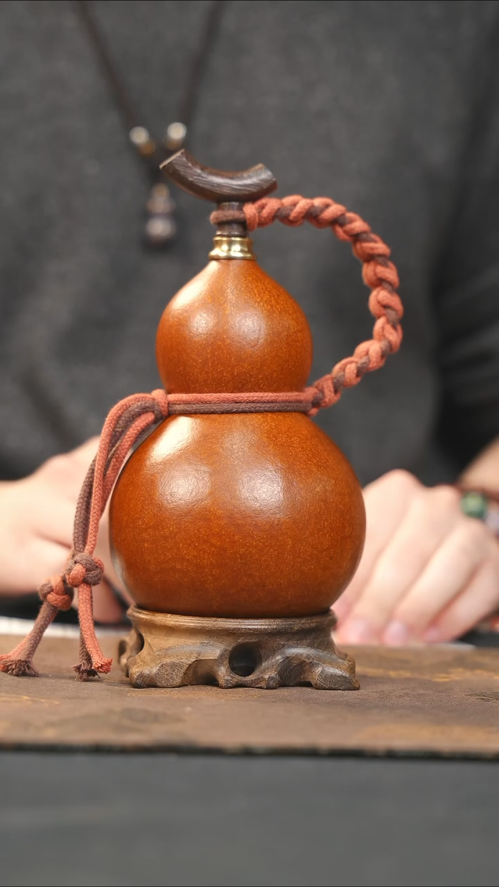 【闪购商品】RV172大漆酒葫芦不包手串及旋转底座