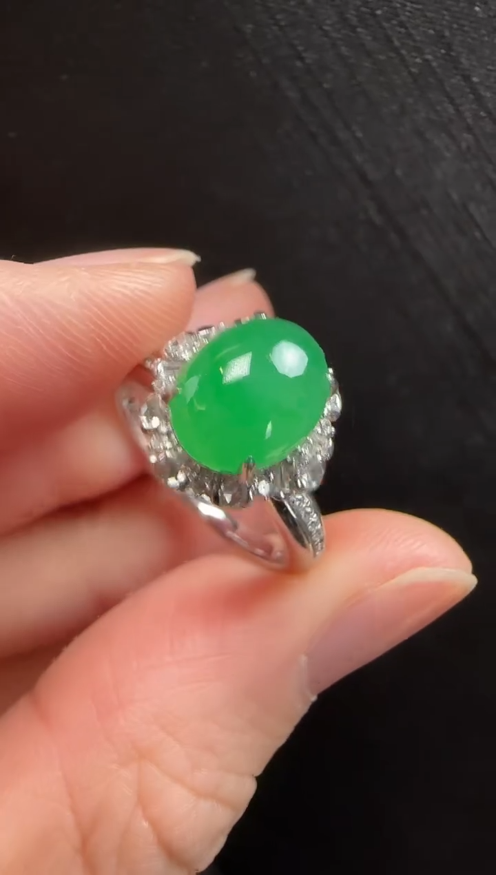18K金镶嵌戒指翡翠451蛋面一枚