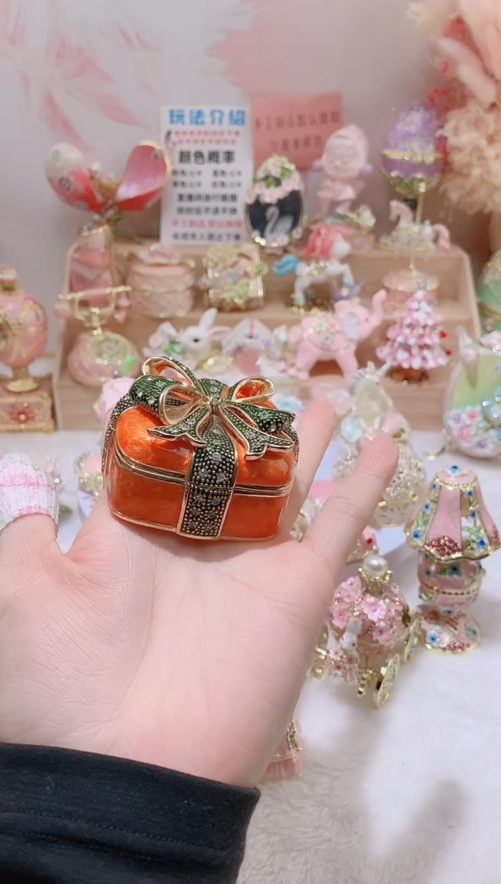 合金中古珐琅彩首饰盒摆件