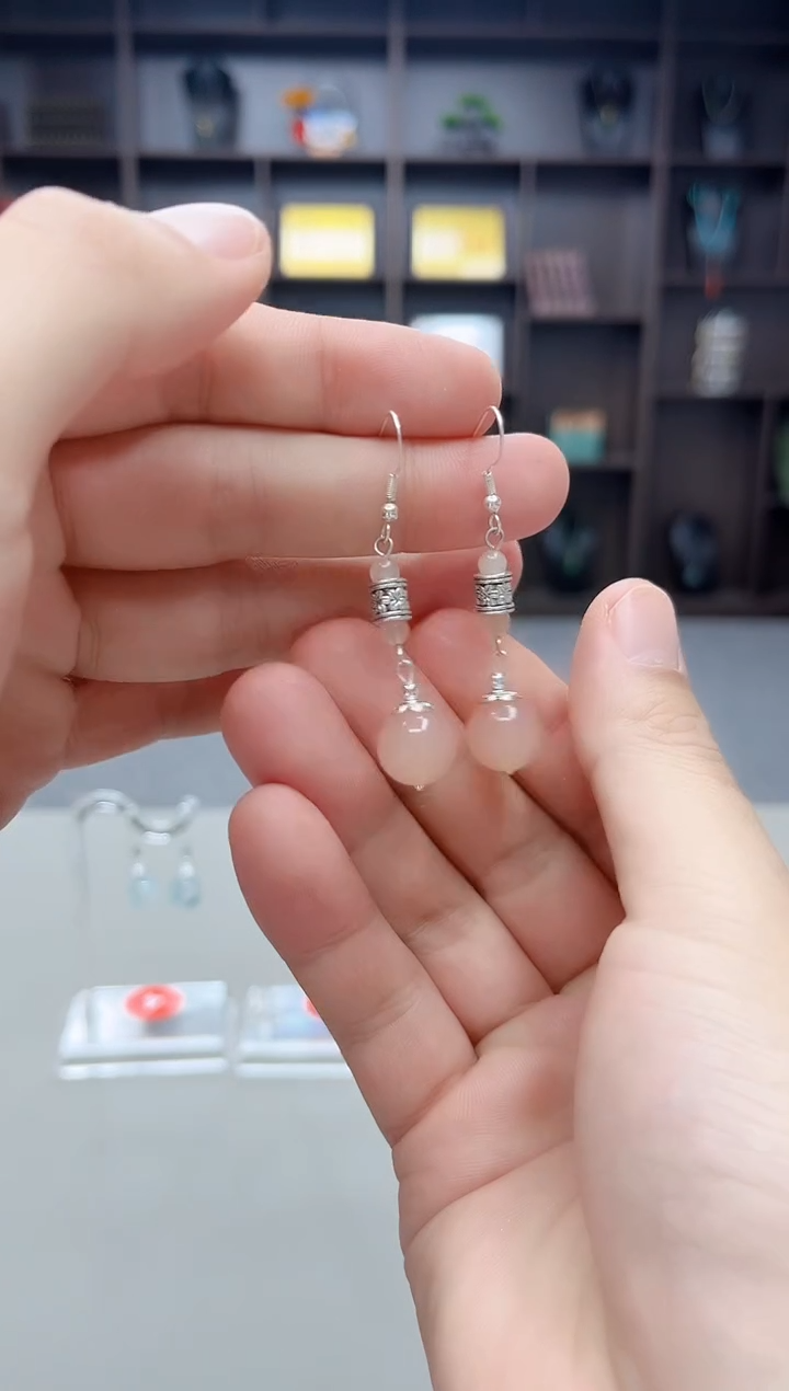 未镶嵌耳饰玛瑙/玉髓338000