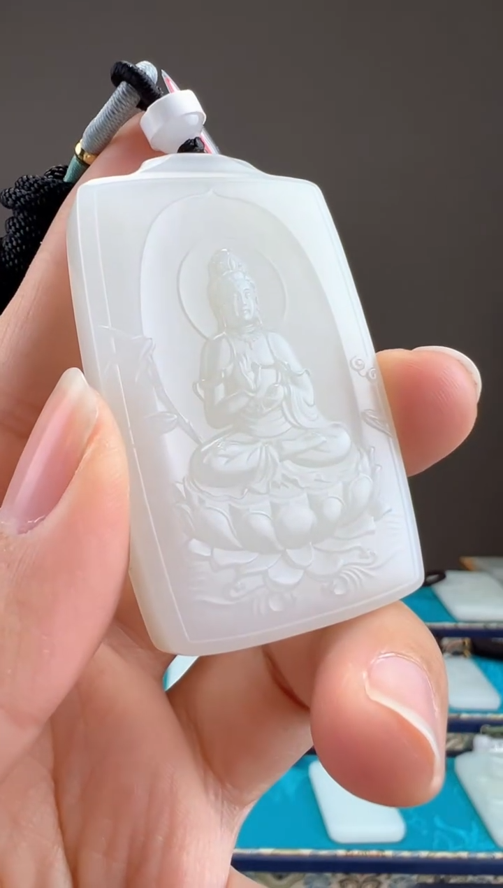 【闪购商品】和田玉颈饰未镶嵌1