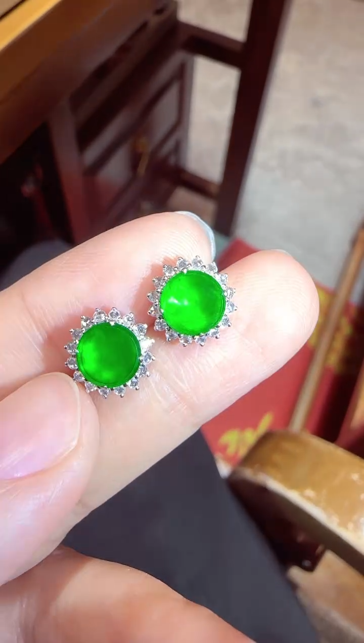 【闪购商品】翡翠耳饰18K金镶嵌圆牌