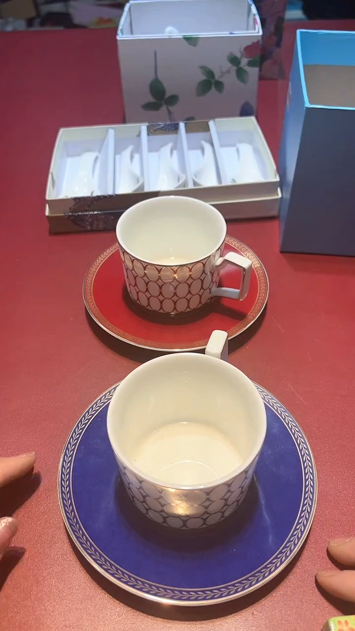 【闪购商品】瓷片锅碗瓢盆一件不剩