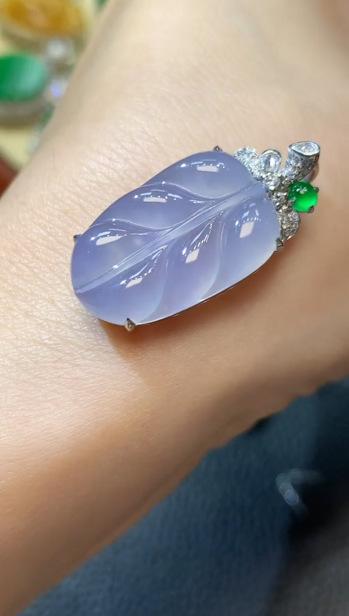 【闪购商品】翡翠吊坠(不含链)18K金镶嵌D19 紫货有一定色差