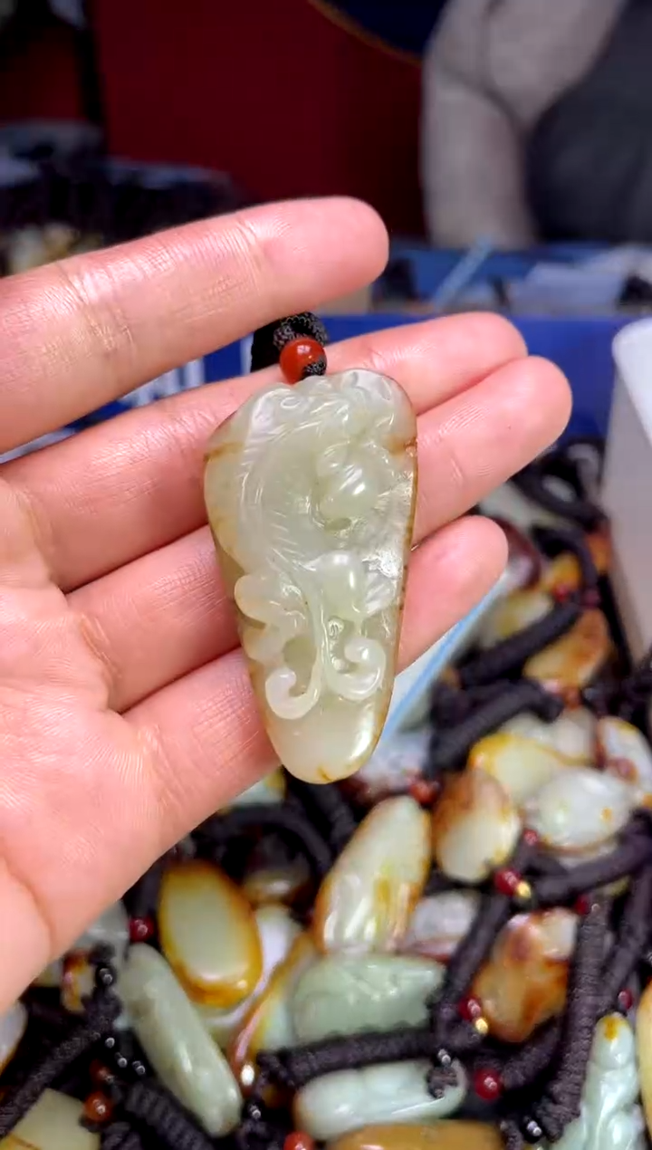 【闪购商品】和田玉颈饰未镶嵌123