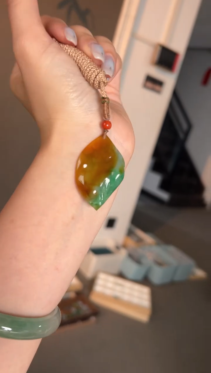 定制翡翠未镶嵌多彩随行5500+550