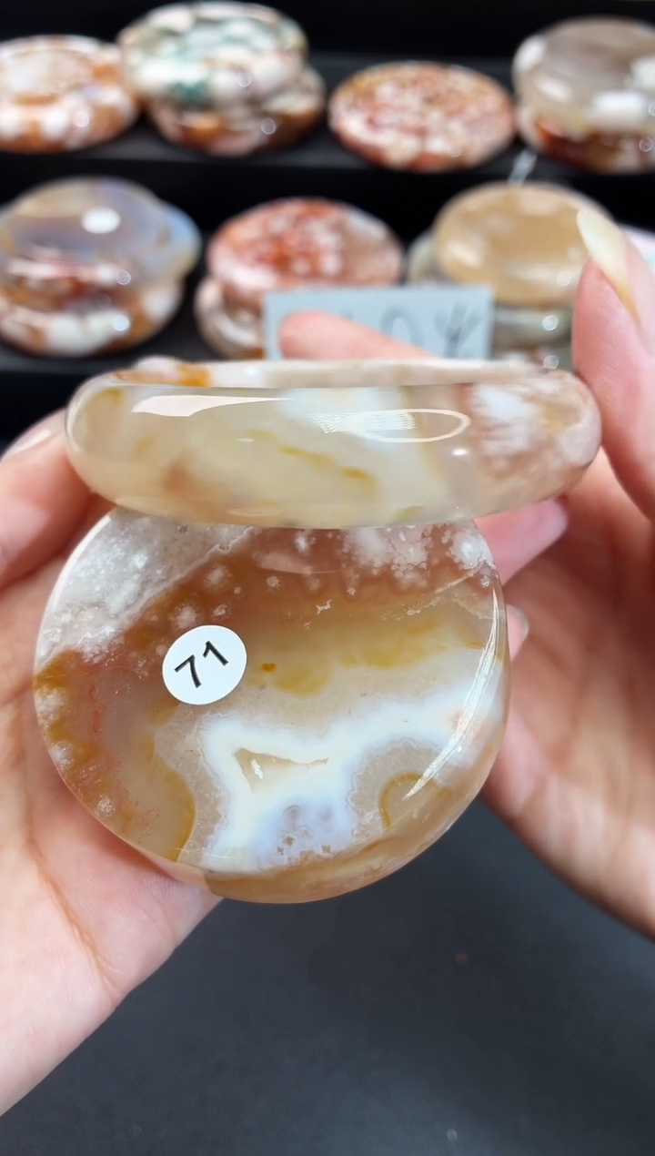 手镯玛瑙/玉髓未镶嵌石英质玉60圈58/59/60带(赠送镯心)