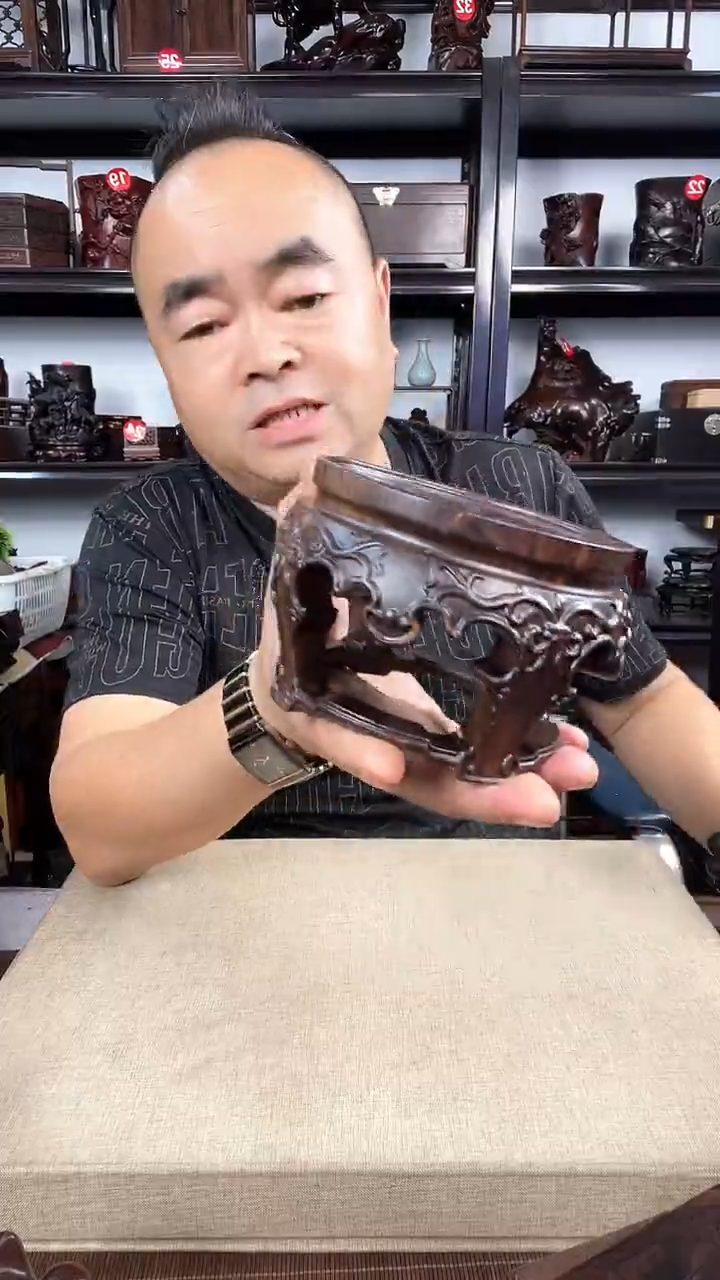 木3086老李红木工艺品
