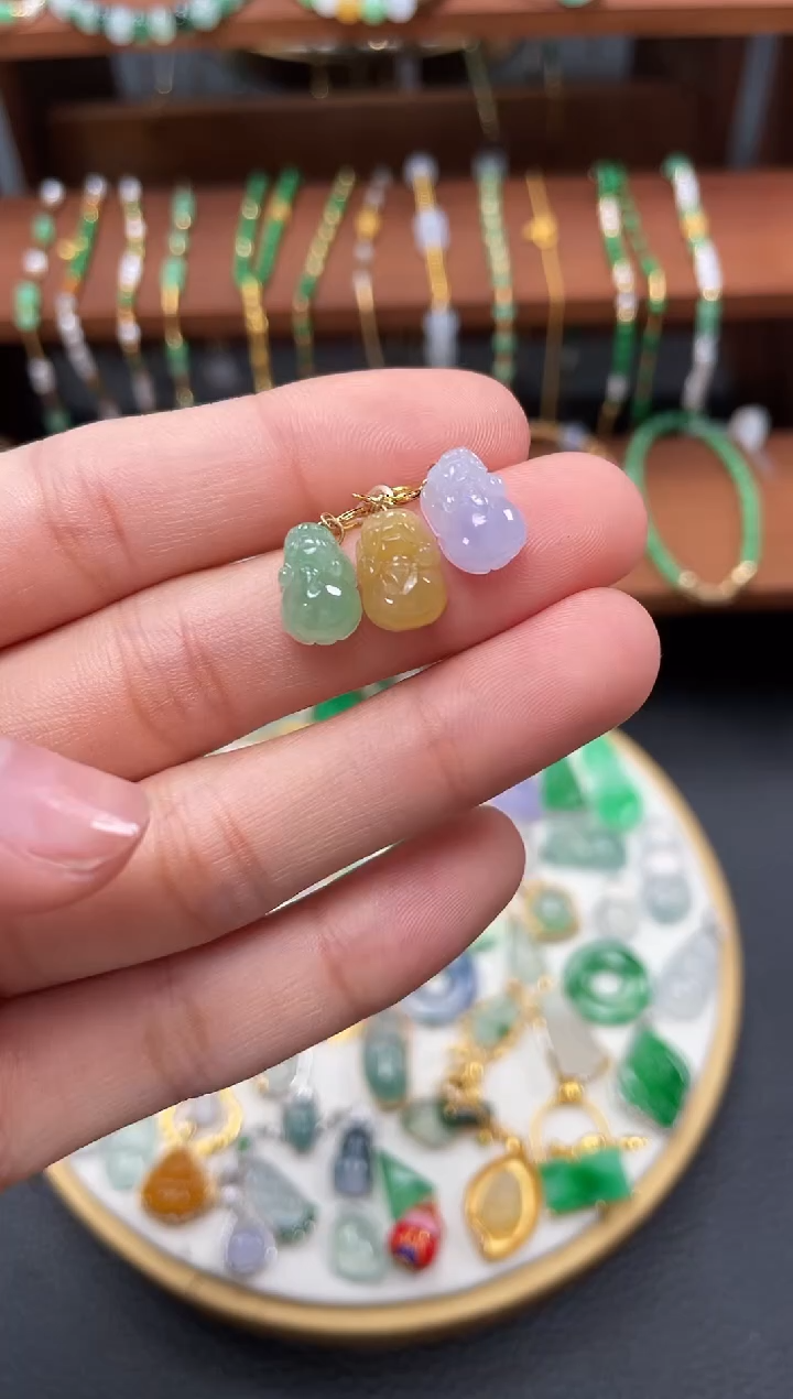 【闪购商品】翡翠吊坠(不含链)18K金镶嵌3个   JK703