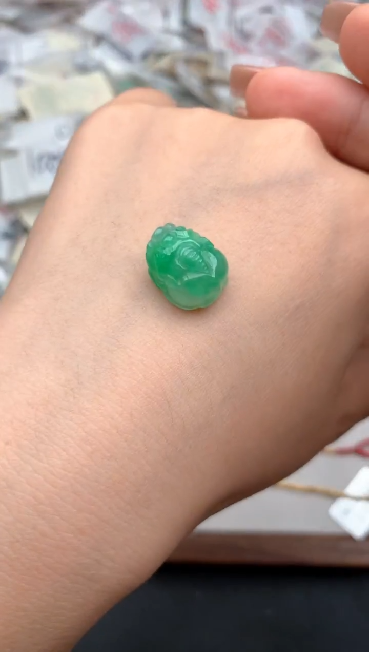 未镶嵌挂件翡翠一