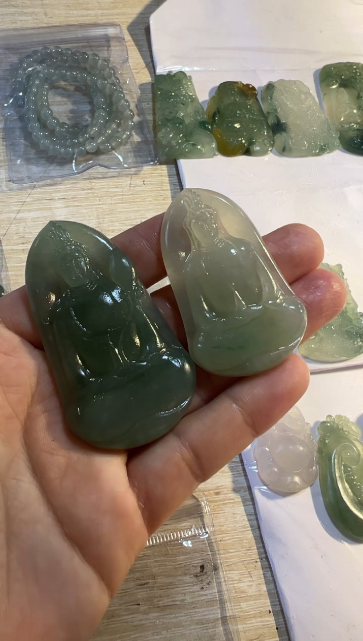 【闪购商品】定制翡翠未镶嵌素衣