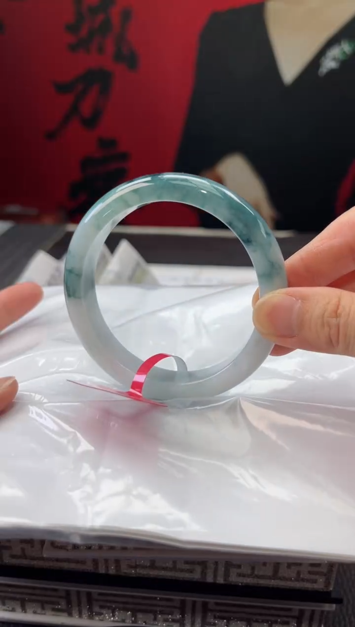 【闪购商品】翡翠手镯未镶嵌6翡翠手镯