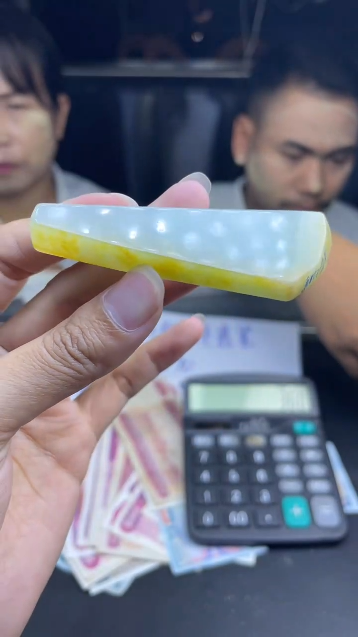 翡翠裸石天然翡翠裸石34