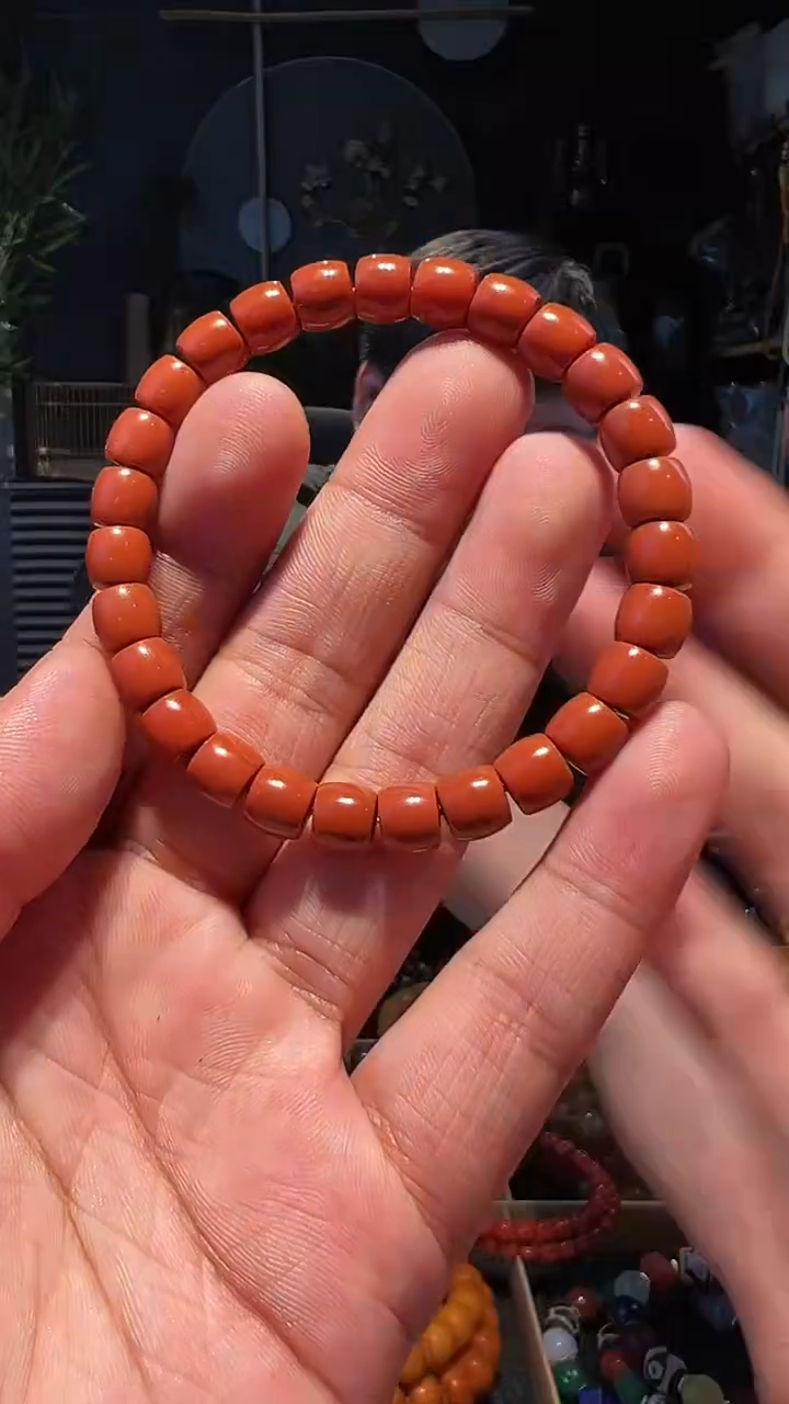 【闪购商品】南红玛瑙手串未镶嵌8+直切