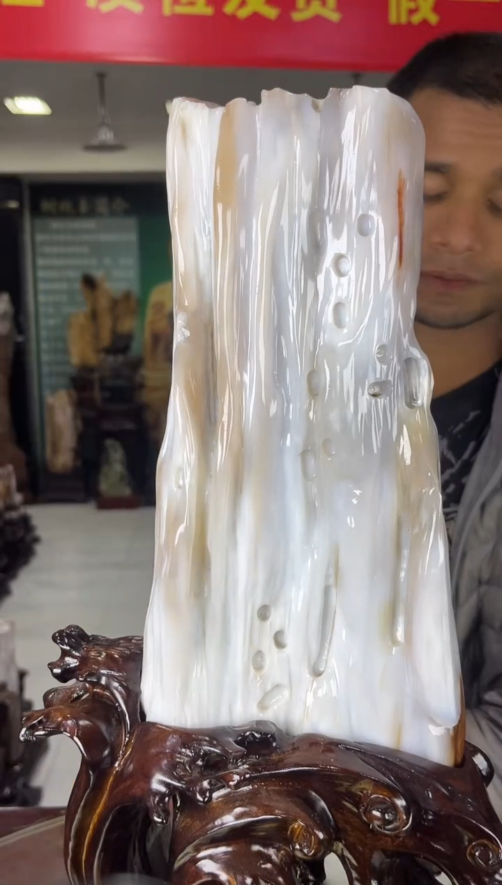 缅甸天然树化玉摆件