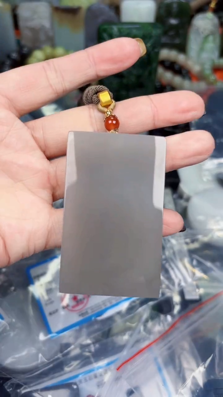 颈饰未镶嵌和田玉和田玉