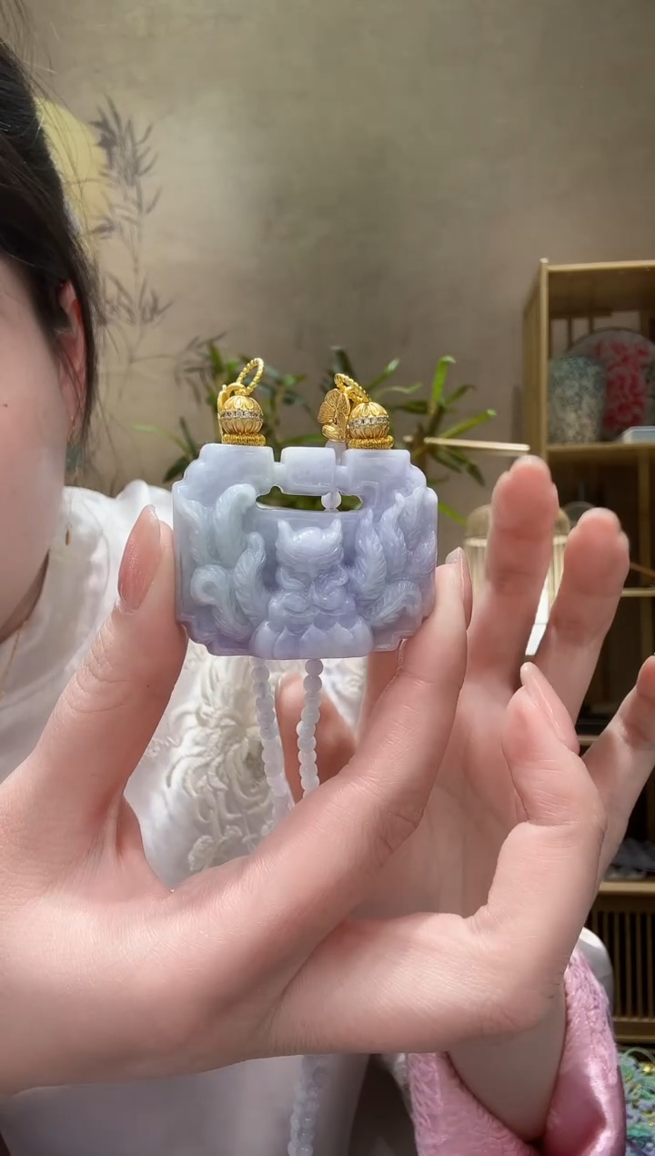 【闪购商品】翡翠颈饰未镶嵌吊坠