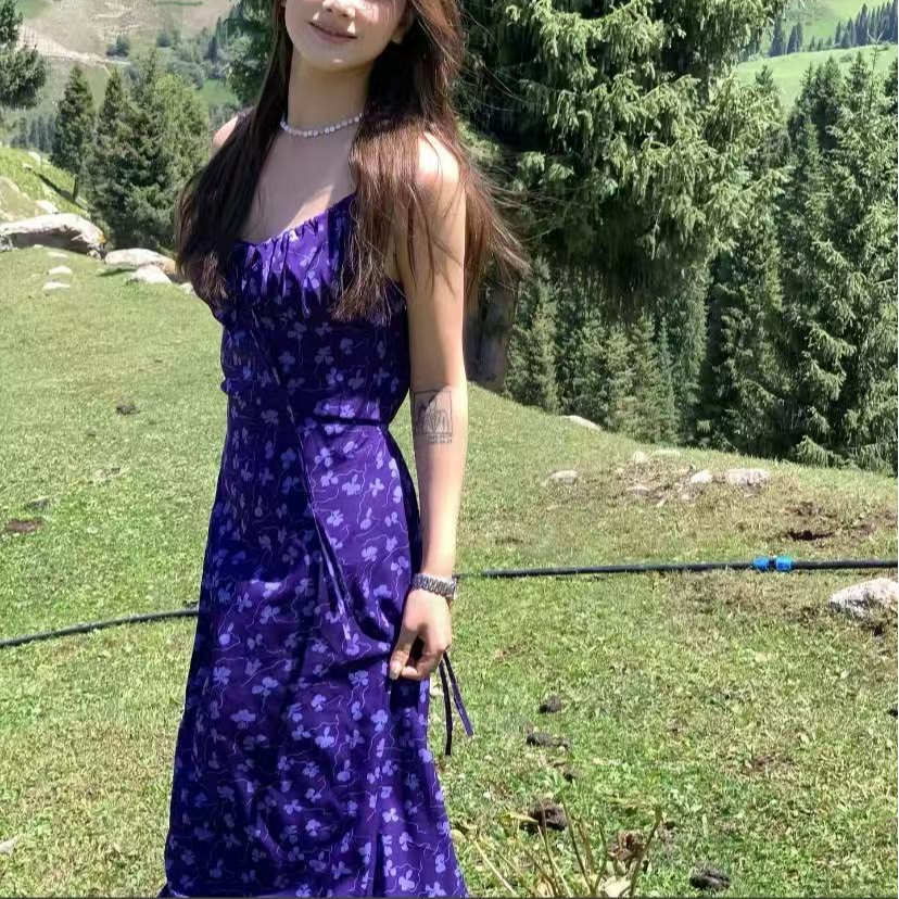 D8319复古气质收腰显瘦四叶草印花女夏季度假风吊带裙