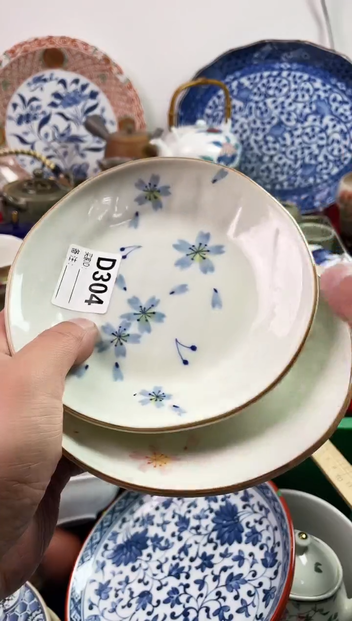 瓷片娟****577777777777 D304