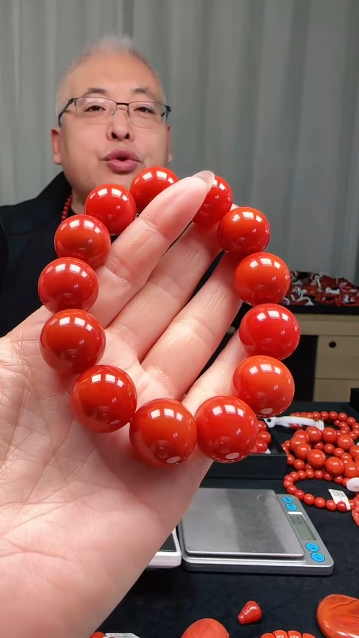 未镶嵌多样性发一件南红玛瑙【高货】锦红15mm保山圆珠单圈 