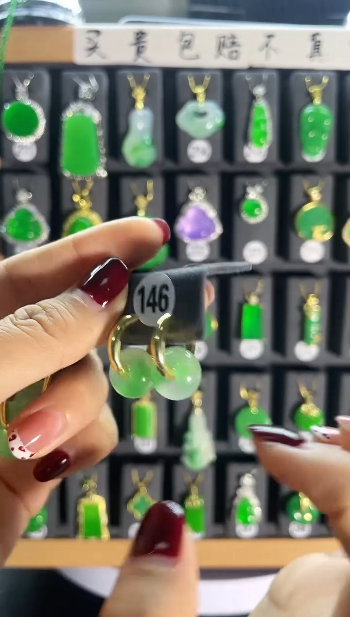 【闪购商品】翡翠耳饰银S925镶嵌146..