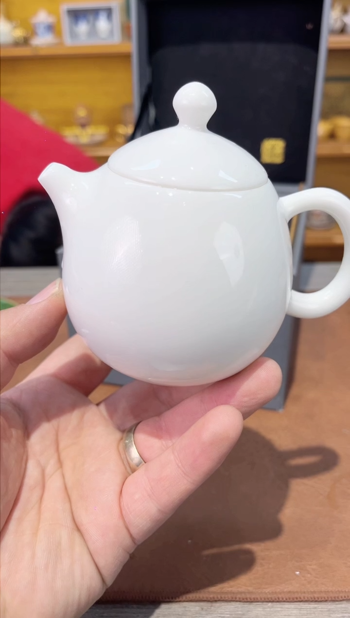 【闪购商品】白壶加证书加礼盒茶具