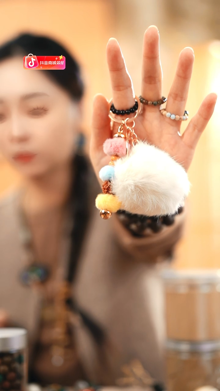 泥塑原创兔毛挂坠
