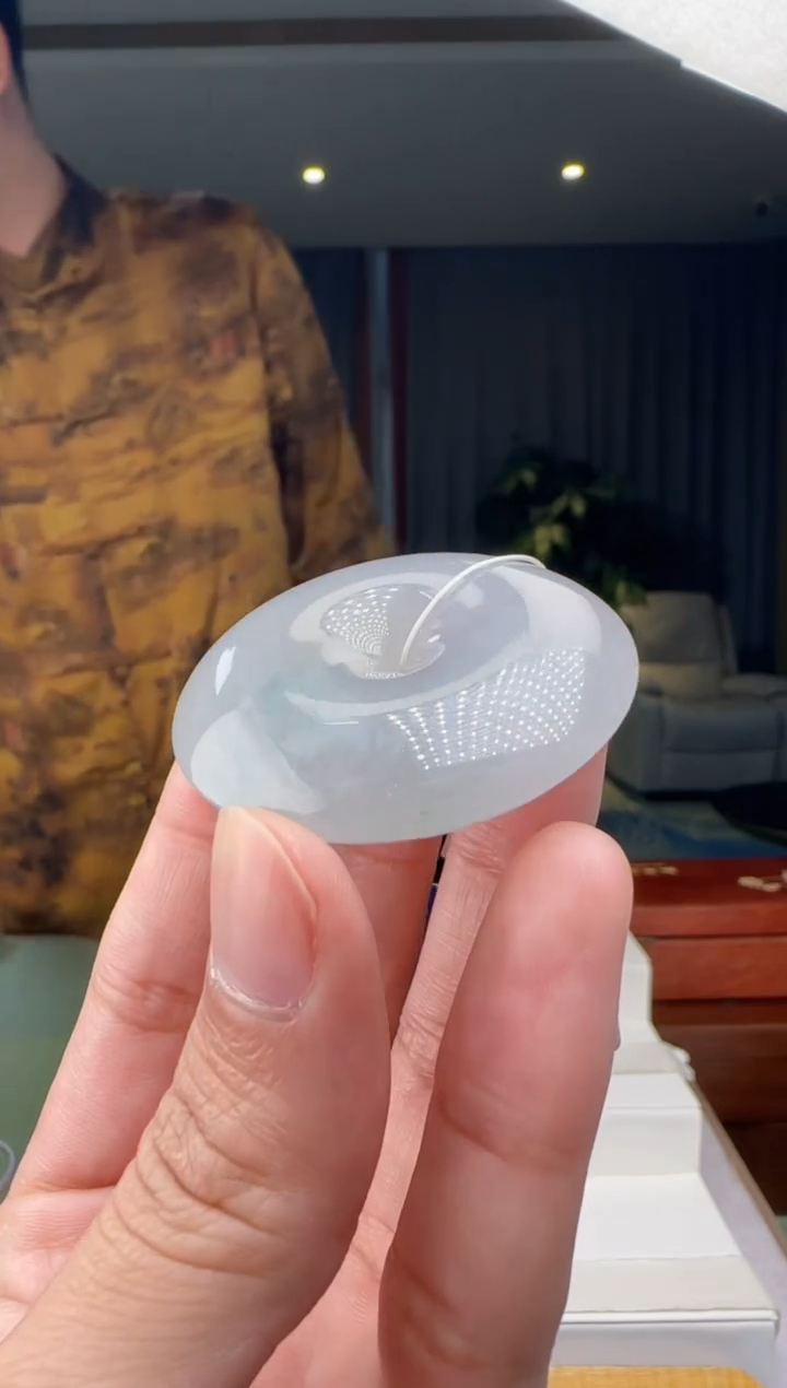 【闪购商品】翡翠吊坠(不含链)未镶嵌XM@@960Q7J03366