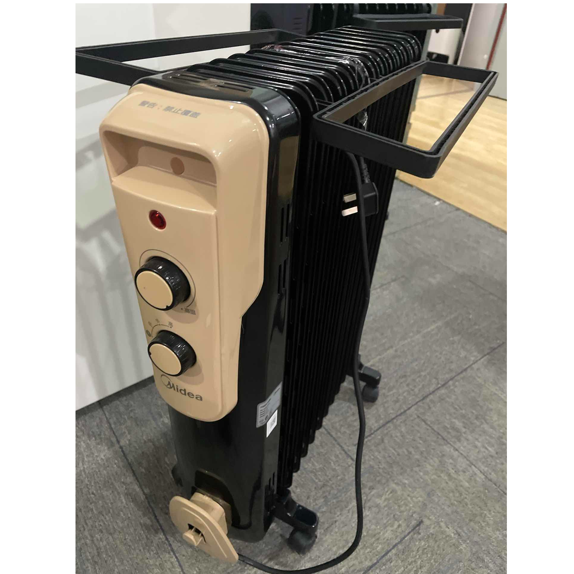 9新 Midea/美的 【二手】武汉仓取暖器轻微划痕功能完好